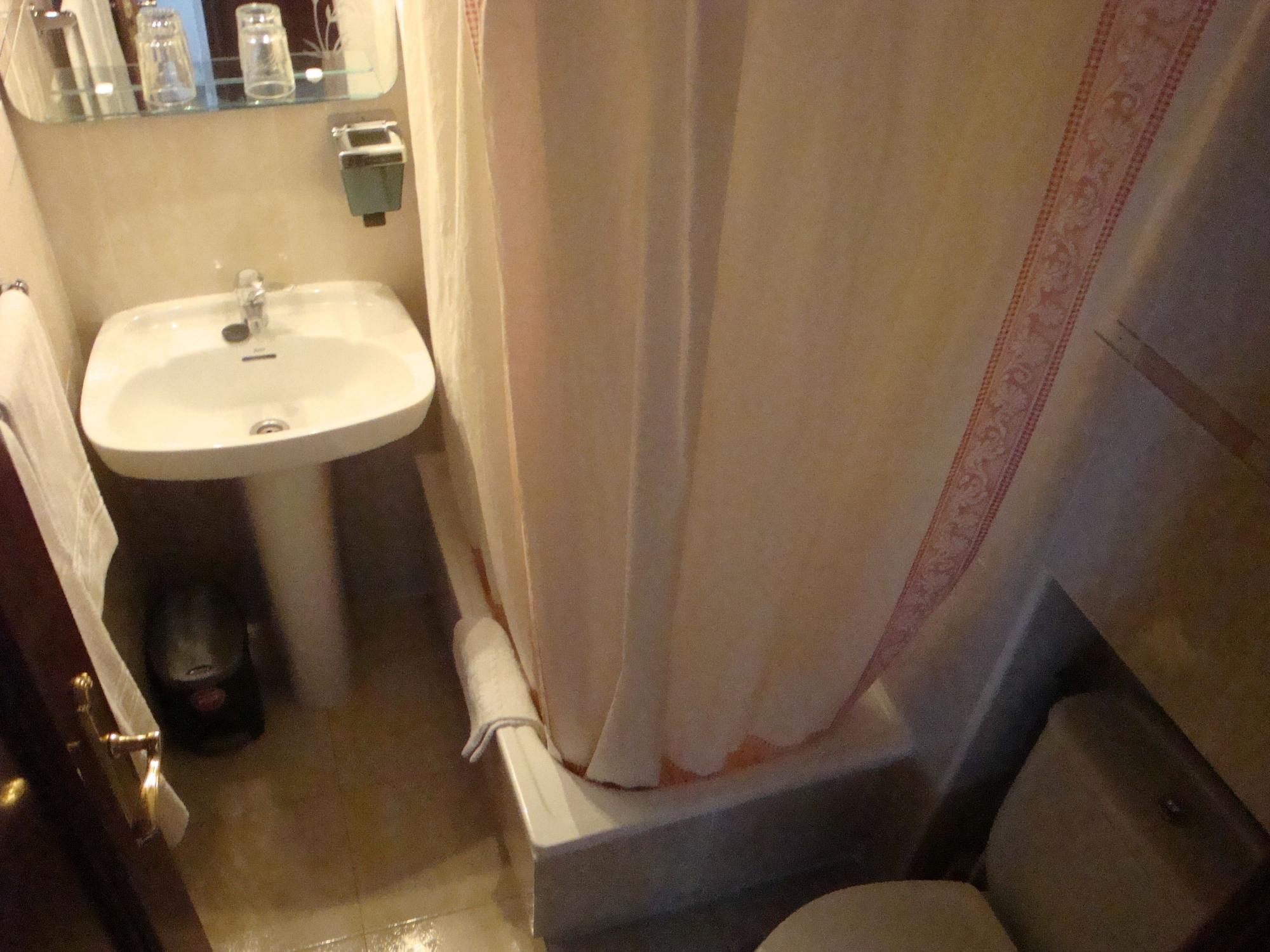 מדריד Hostal Zamora מראה חיצוני תמונה