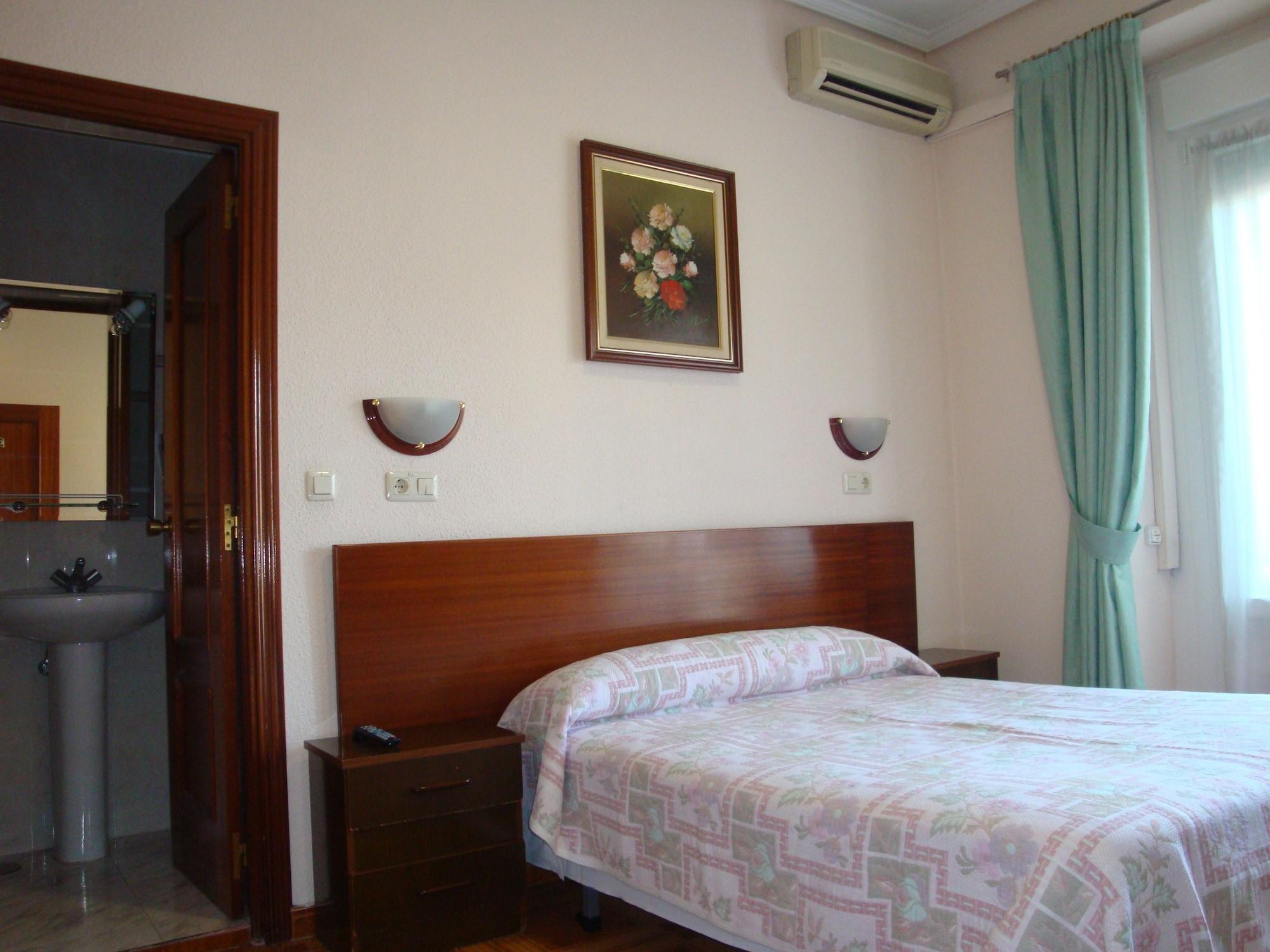מדריד Hostal Zamora מראה חיצוני תמונה