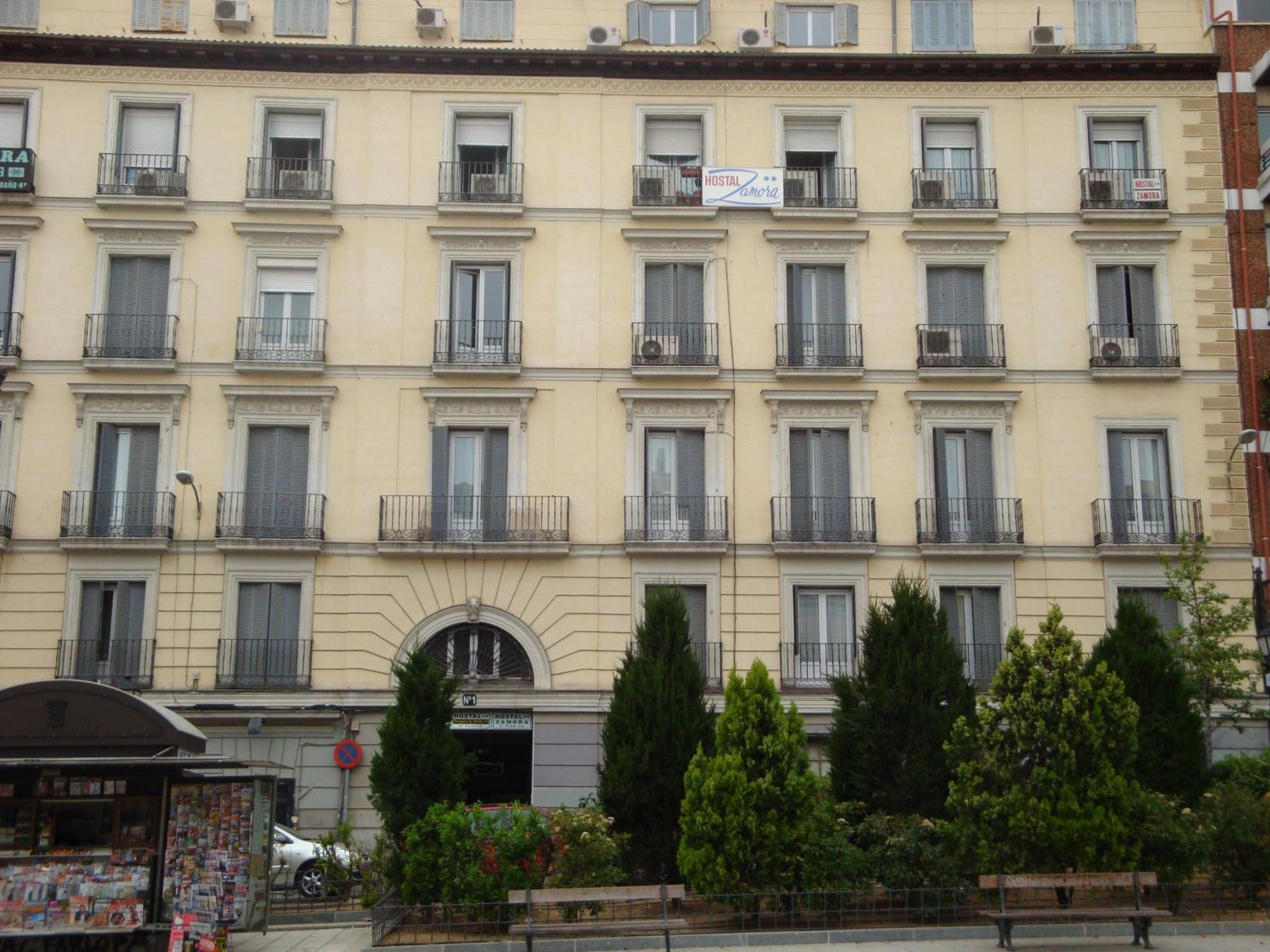 מדריד Hostal Zamora מראה חיצוני תמונה
