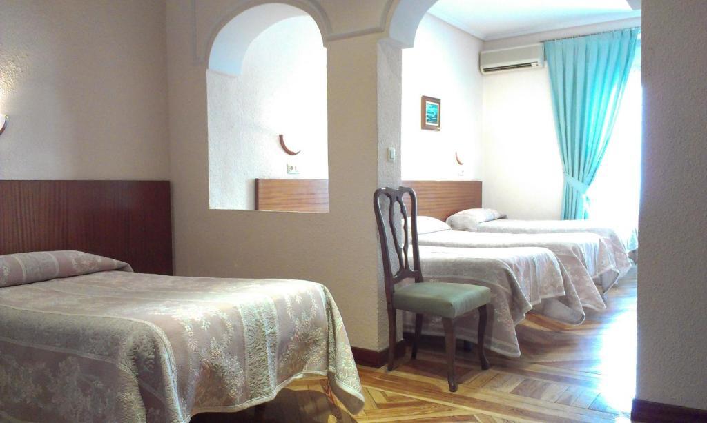 מדריד Hostal Zamora חדר תמונה