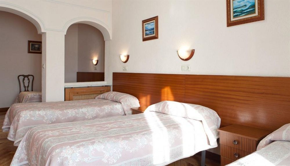 מדריד Hostal Zamora מראה חיצוני תמונה