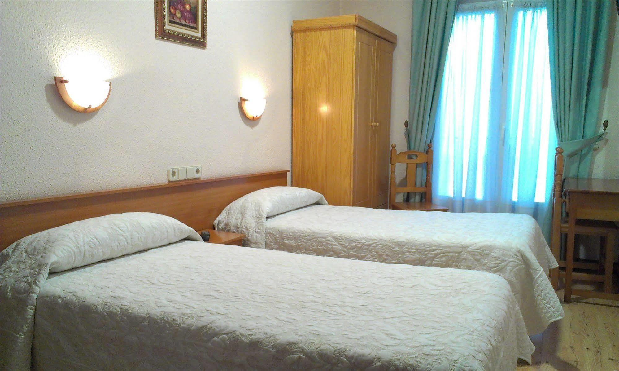 מדריד Hostal Zamora מראה חיצוני תמונה